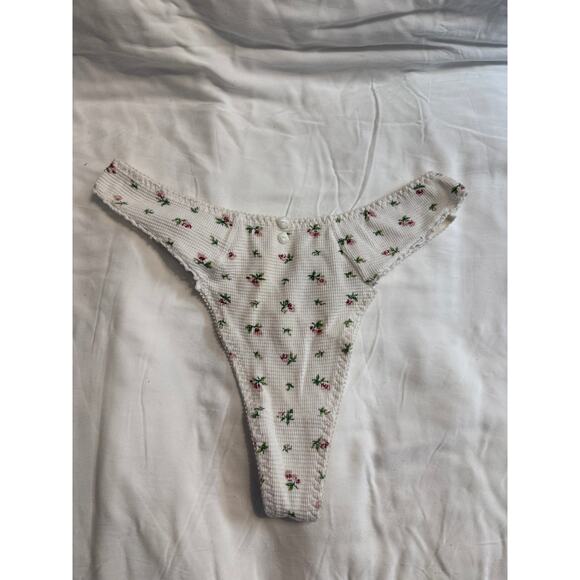 NWOT Vintage 90’s Rose Print Waffle-Knit Thong Panty – Size S/5 - Picture 1 of 4